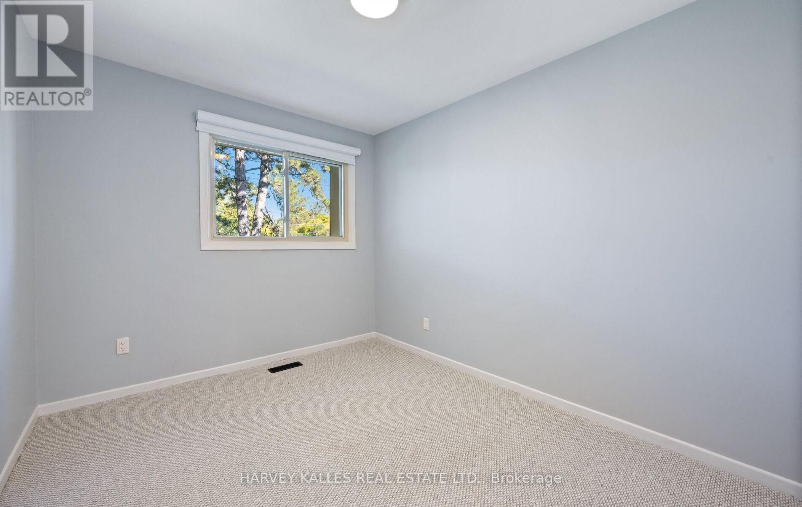 18 Silver Shadow Path, Toronto, Ontario  M9C 4Y2 - Photo 22 - W12474879