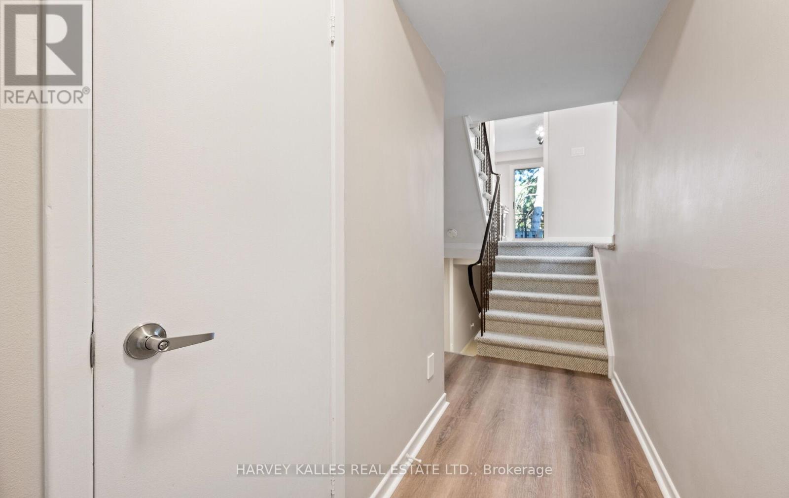 18 Silver Shadow Path, Toronto, Ontario  M9C 4Y2 - Photo 3 - W12474879