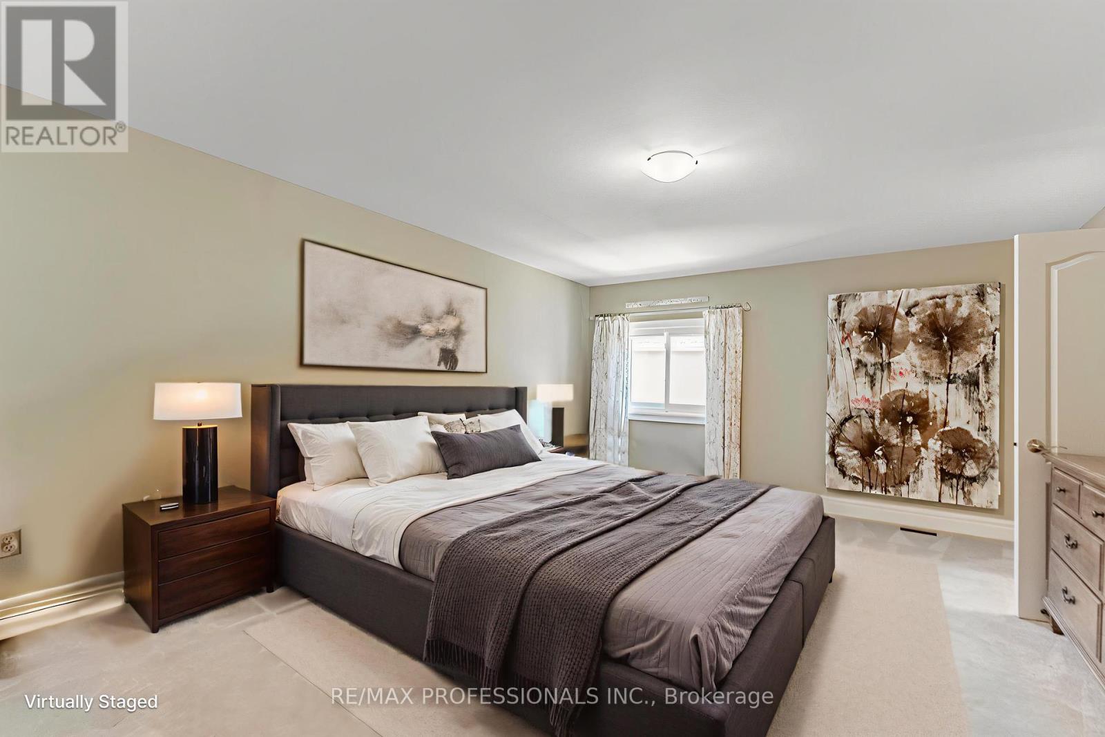 2239 Rosegate Drive, Mississauga, Ontario  L1W 3K3 - Photo 32 - W12438261