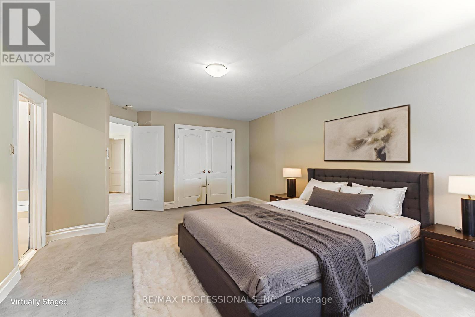 2239 Rosegate Drive, Mississauga, Ontario  L1W 3K3 - Photo 33 - W12438261