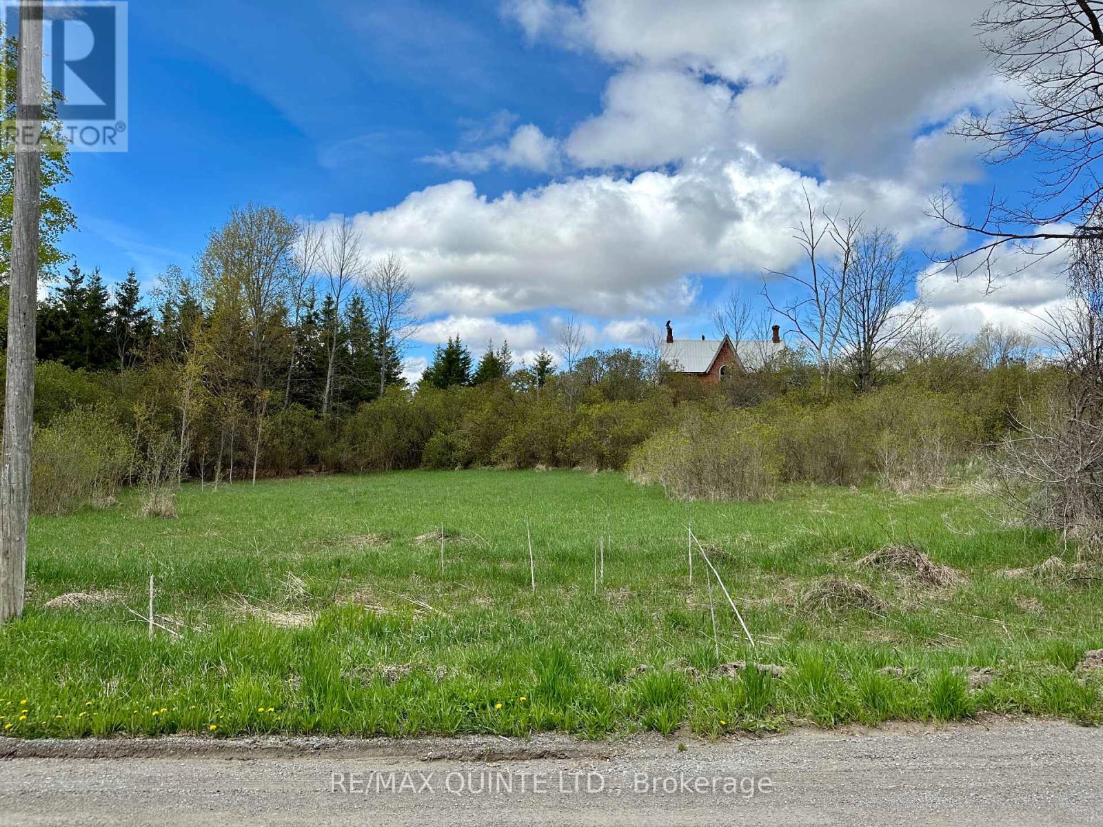 289 Woods Road, Madoc, Ontario  K0K 2K0 - Photo 5 - X12365864