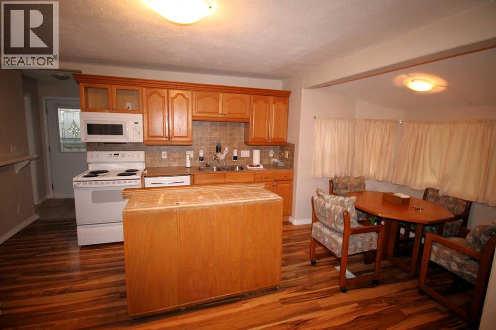 2319 17 Street, Coaldale, Alberta  T1M 1E2 - Photo 5 - A2265236
