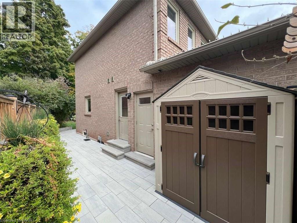 1257 Mccraney Street E, Oakville, Ontario  L6H 3A3 - Photo 31 - 40780578