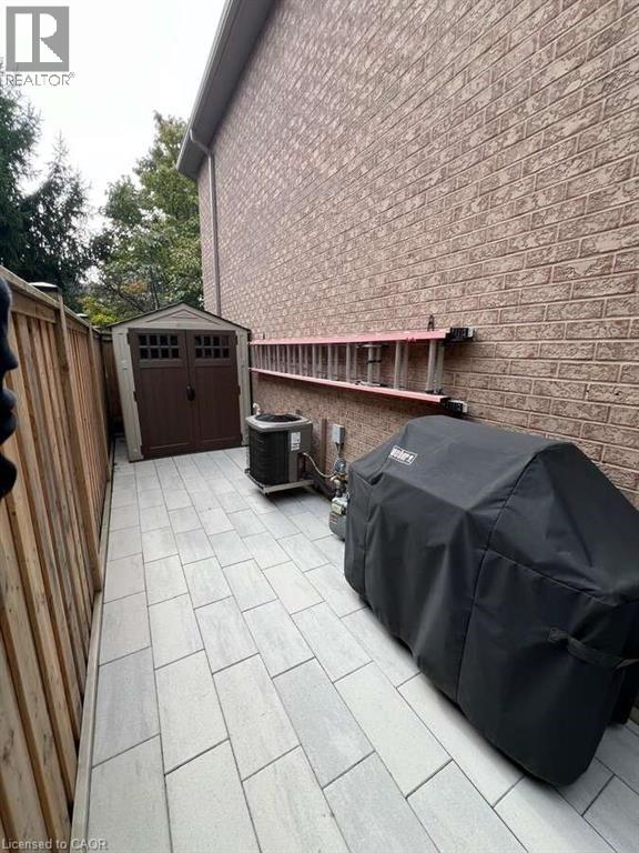 1257 Mccraney Street E, Oakville, Ontario  L6H 3A3 - Photo 32 - 40780578