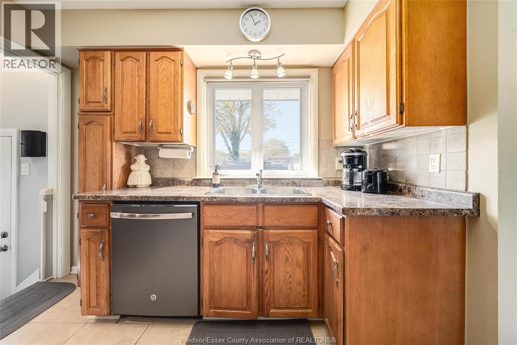 1225 Parkview, Windsor, Ontario  N8S 2X8 - Photo 13 - 25026445