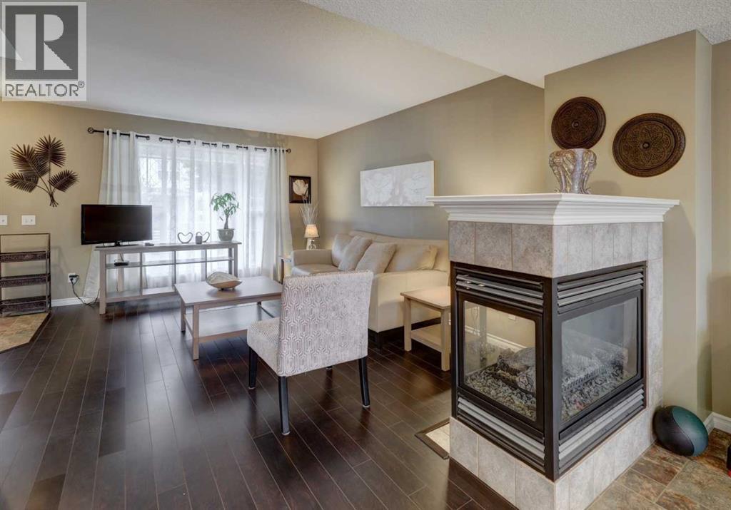 39 Tuscany Springs Place Nw, Calgary, Alberta  T3L 2V1 - Photo 4 - A2266086