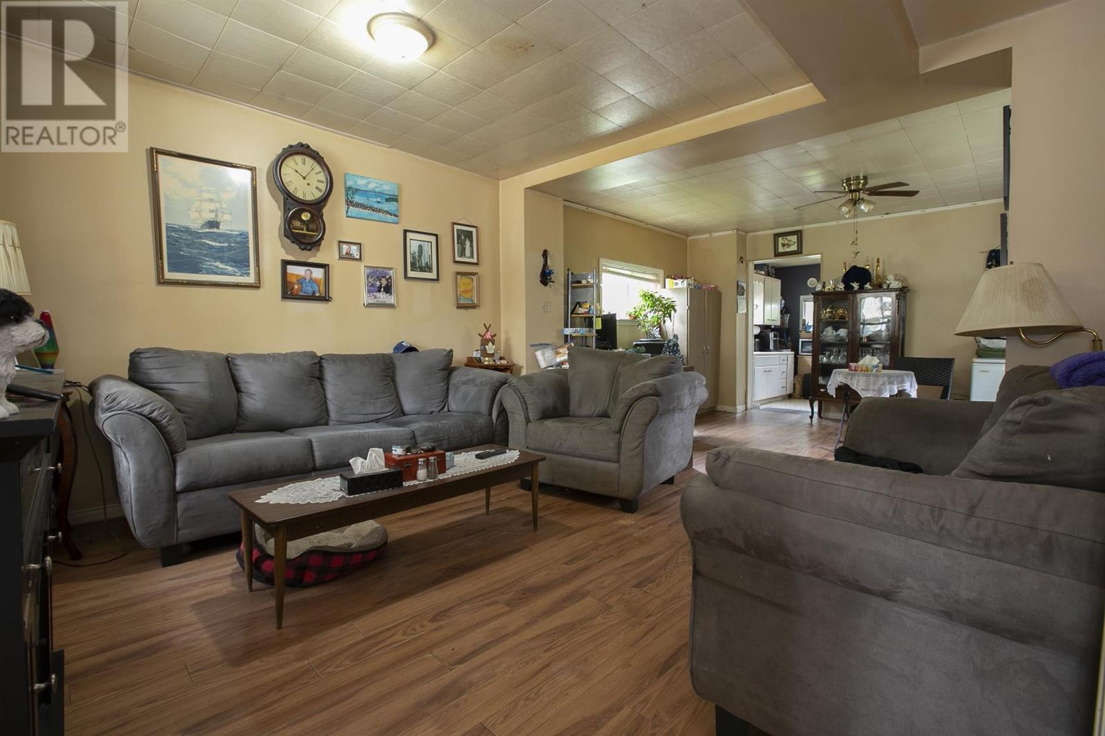 419 John St, Sault Ste. Marie, Ontario  P6C 3J8 - Photo 9 - SM253049