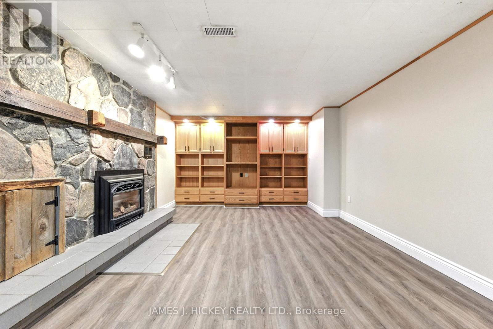 20 Claremount Road, Deep River, Ontario  K0J 1P0 - Photo 22 - X12472811