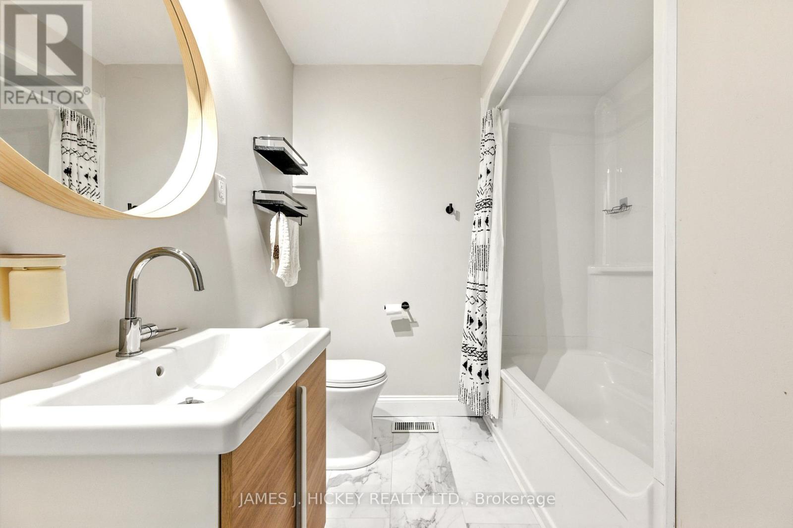 20 Claremount Road, Deep River, Ontario  K0J 1P0 - Photo 12 - X12472811