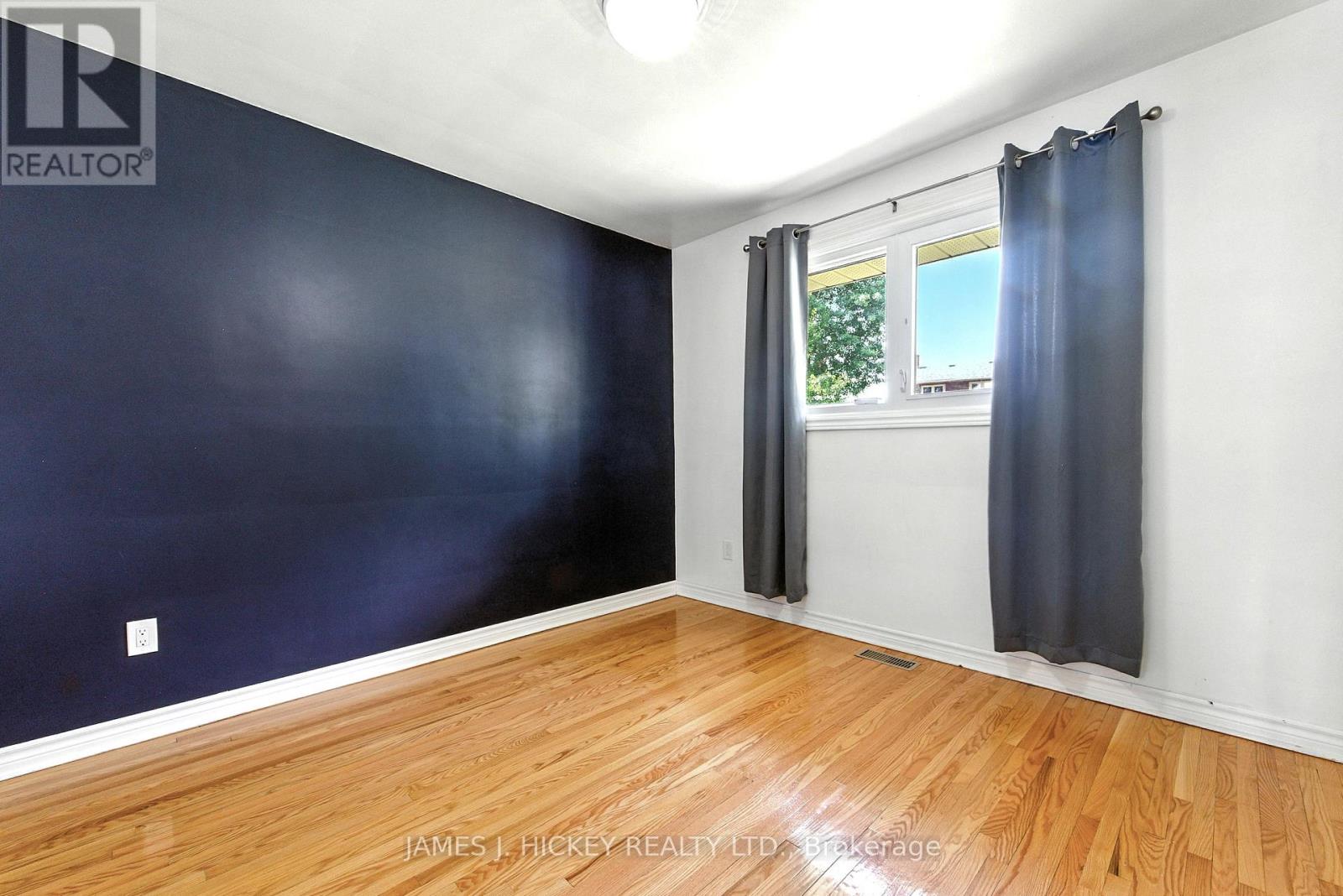 20 Claremount Road, Deep River, Ontario  K0J 1P0 - Photo 15 - X12472811