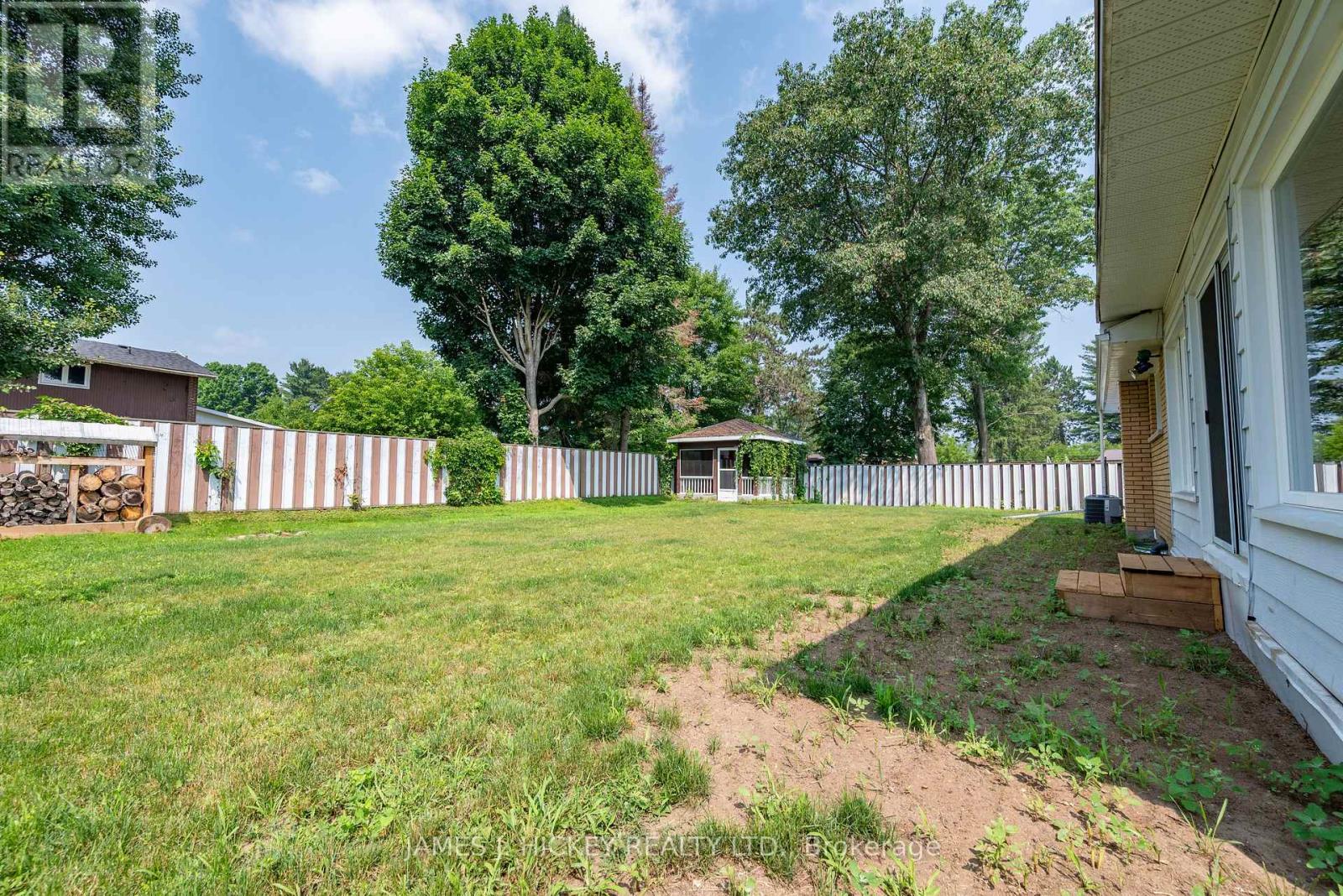 20 Claremount Road, Deep River, Ontario  K0J 1P0 - Photo 40 - X12472811