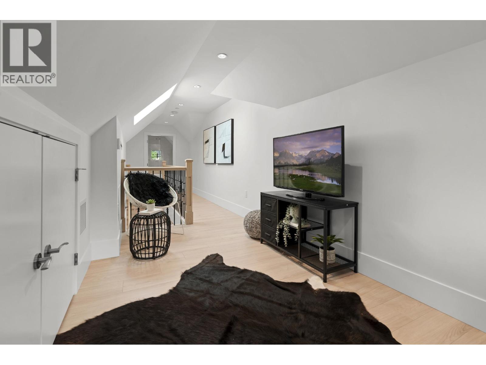 2377 W 7th Avenue, Vancouver, British Columbia  V6K 1Y4 - Photo 33 - R3060867