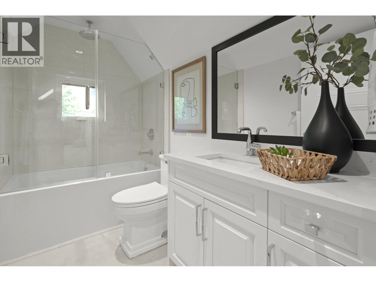 2377 W 7th Avenue, Vancouver, British Columbia  V6K 1Y4 - Photo 34 - R3060867