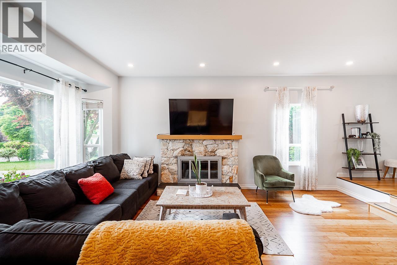 1402 BRIARCLIFFE DRIVE, Coquitlam, British Columbia