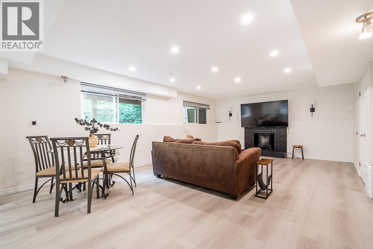 1402 Briarcliffe Drive, Coquitlam, British Columbia  V3E 1Z1 - Photo 25 - R3060847