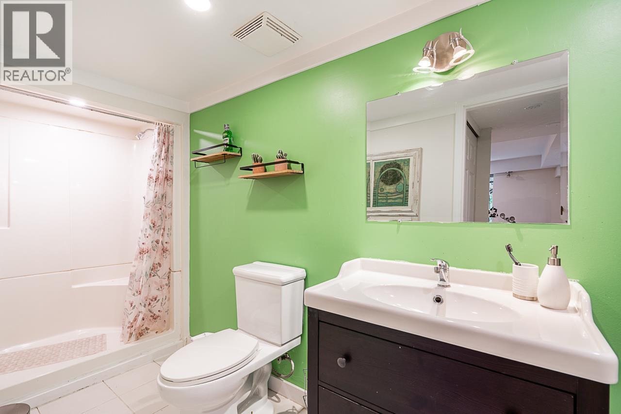 1402 Briarcliffe Drive, Coquitlam, British Columbia  V3E 1Z1 - Photo 30 - R3060847