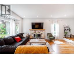 1402 BRIARCLIFFE DRIVE, Coquitlam, British Columbia