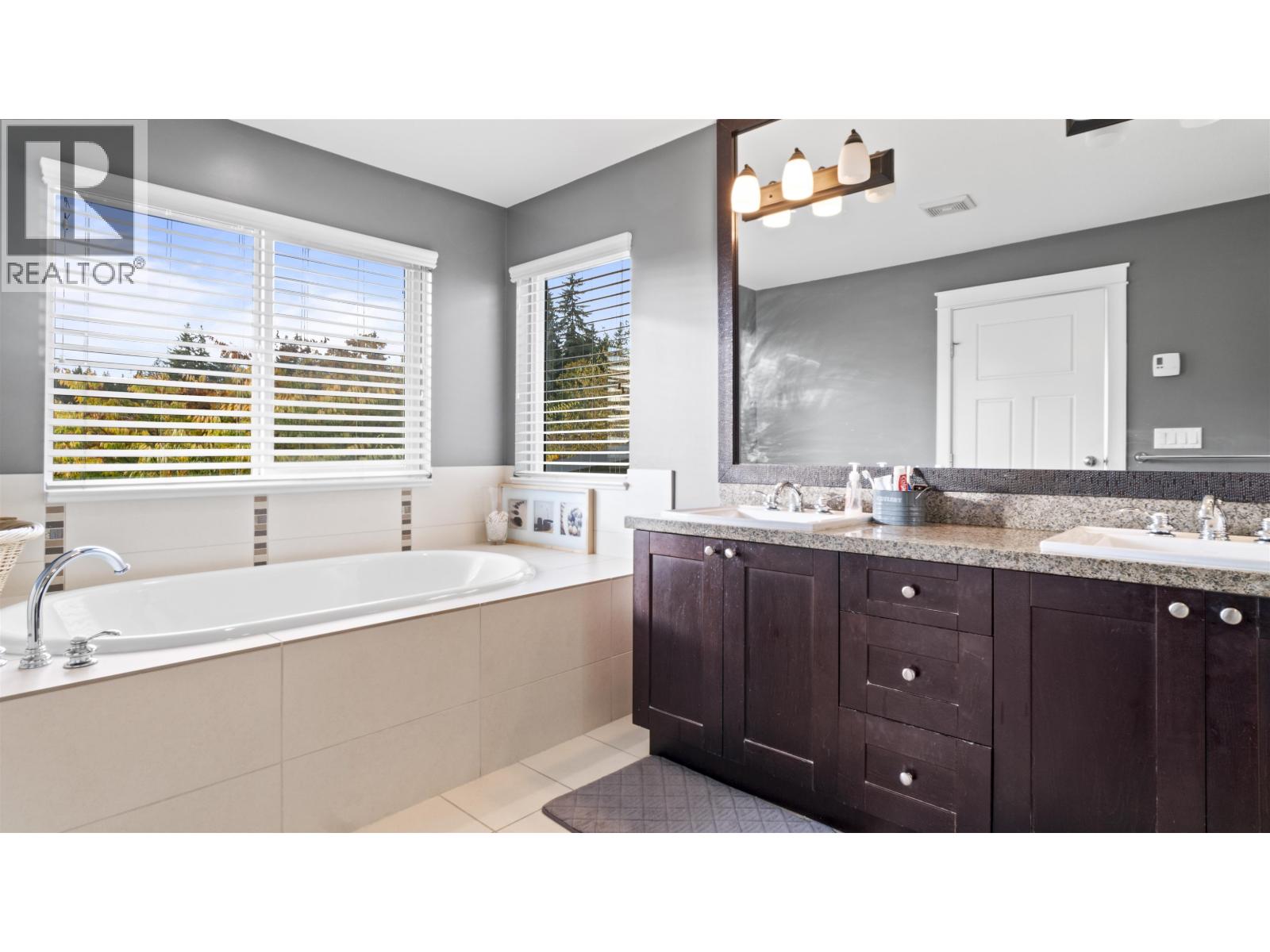 Main 1460 Avondale Street, Coquitlam, British Columbia  V3E 0B2 - Photo 13 - R3060849