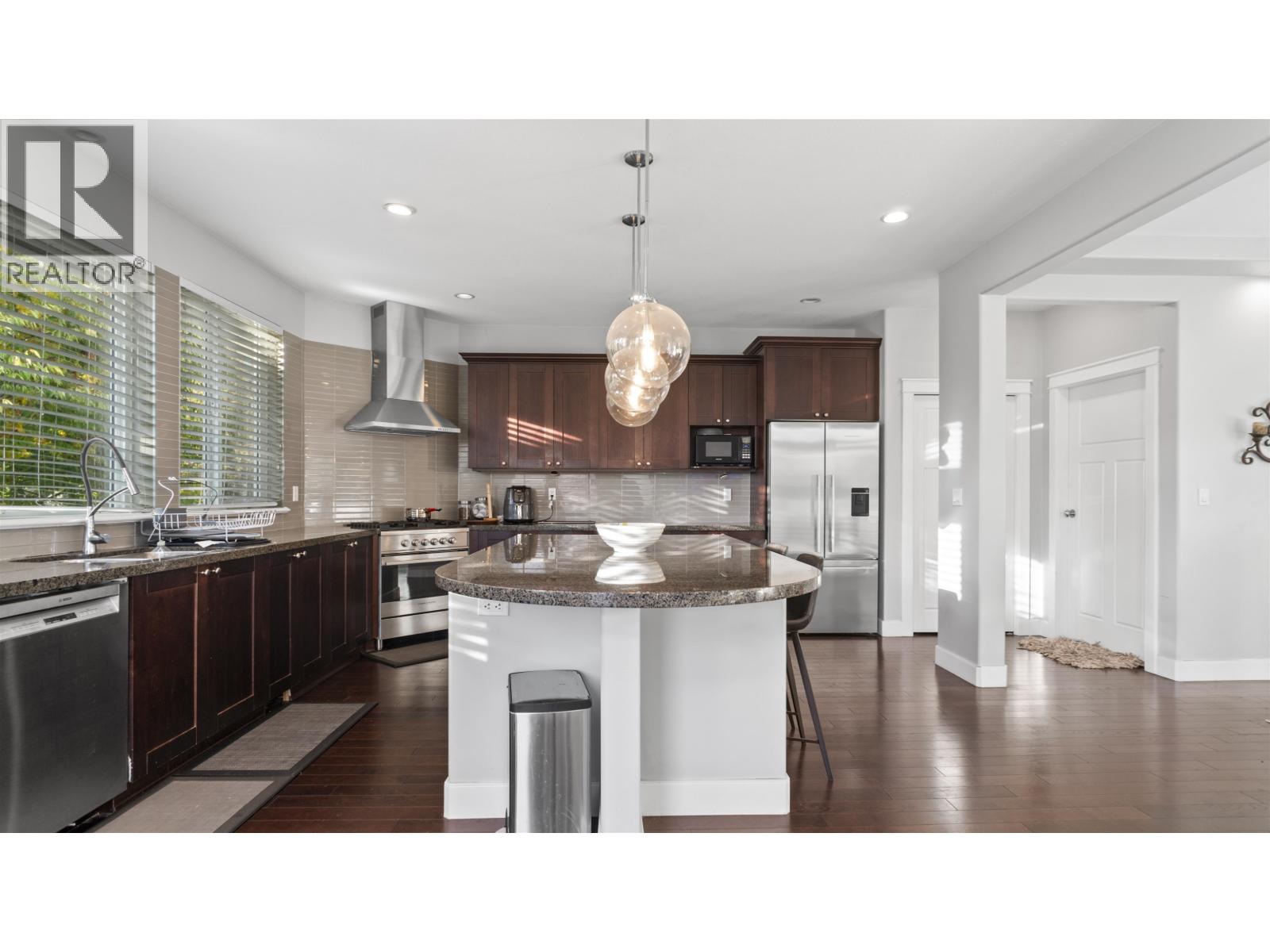 Main 1460 Avondale Street, Coquitlam, British Columbia  V3E 0B2 - Photo 4 - R3060849