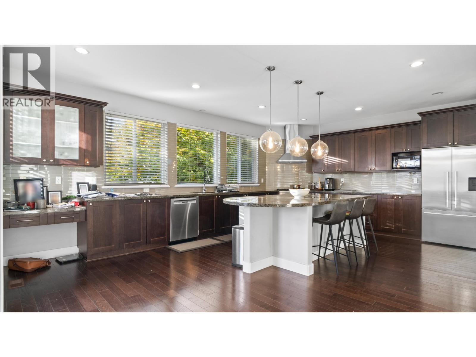 Main 1460 Avondale Street, Coquitlam, British Columbia  V3E 0B2 - Photo 5 - R3060849