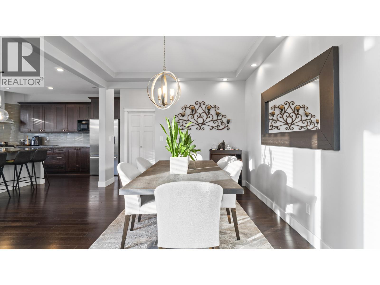 Main 1460 Avondale Street, Coquitlam, British Columbia  V3E 0B2 - Photo 9 - R3060849