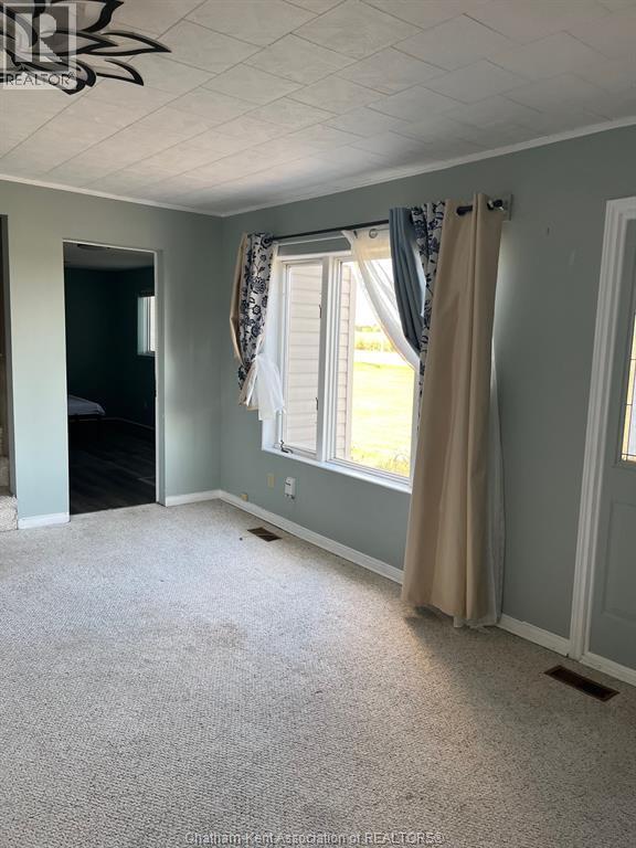 8459 Middle Line, Charing Cross, Ontario  N0P 1G0 - Photo 4 - 25024821