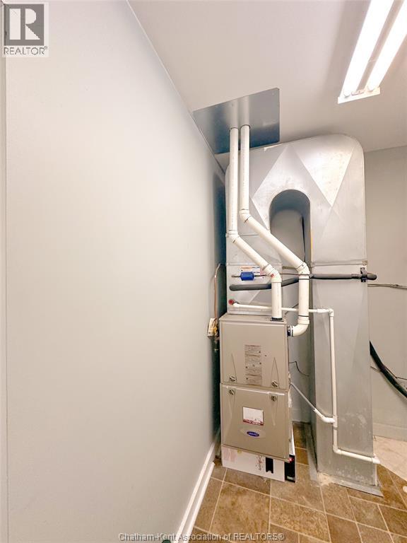 8459 Middle Line, Charing Cross, Ontario  N0P 1G0 - Photo 13 - 25024821