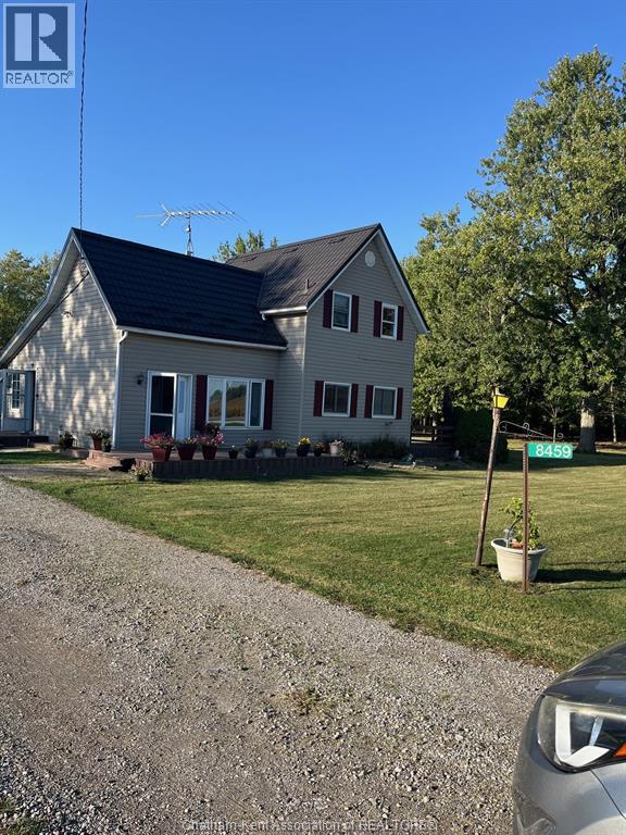 8459 Middle Line, Charing Cross, Ontario  N0P 1G0 - Photo 2 - 25024821