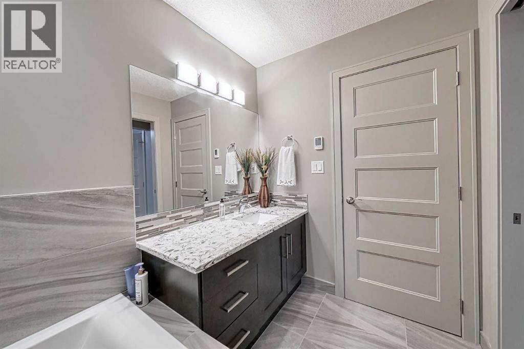5039 Norris Road Nw, Calgary, Alberta  T2K 5R6 - Photo 27 - A2263821