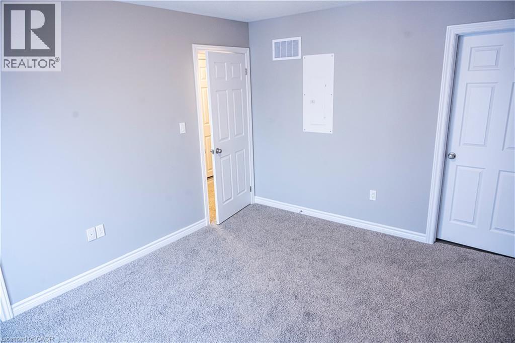 142 Oat Lane, Kitchener, Ontario  N2R 0S8 - Photo 9 - 40780255