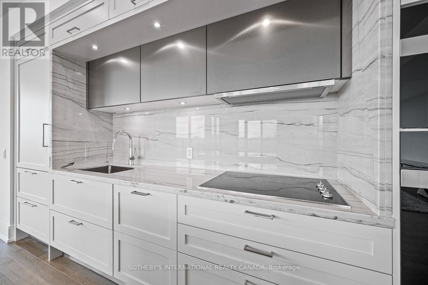 1109 - 30 Inn On The Park Drive, Toronto, Ontario  M3C 0P7 - Photo 11 - C12425873