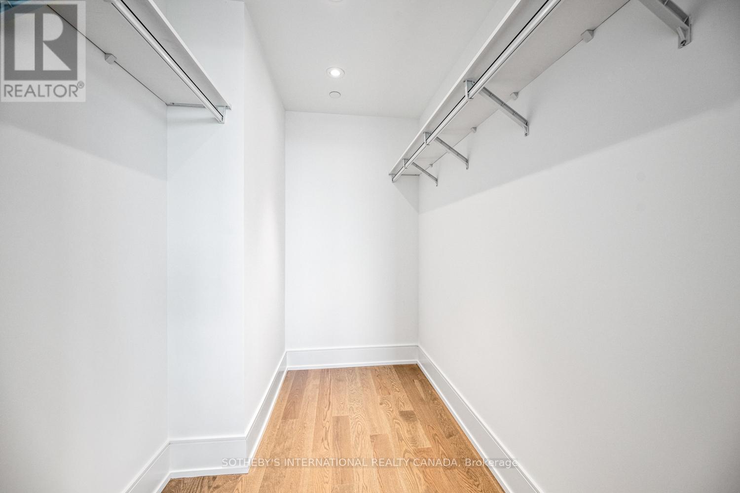 1109 - 30 Inn On The Park Drive, Toronto, Ontario  M3C 0P7 - Photo 17 - C12425873