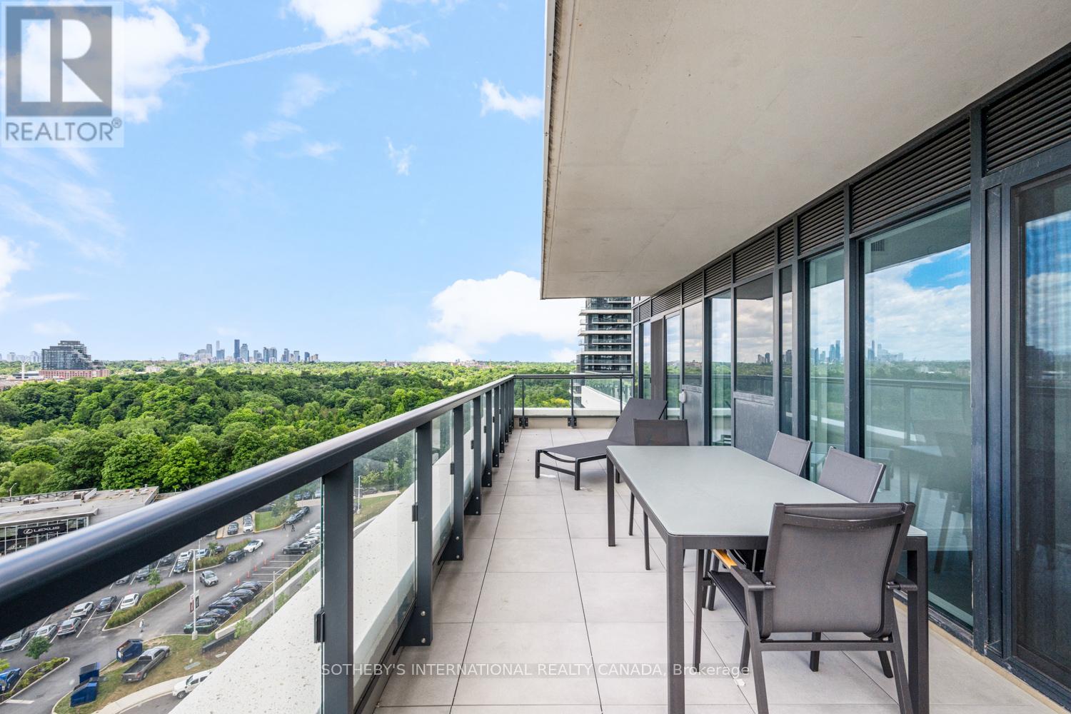 1109 - 30 Inn On The Park Drive, Toronto, Ontario  M3C 0P7 - Photo 32 - C12425873