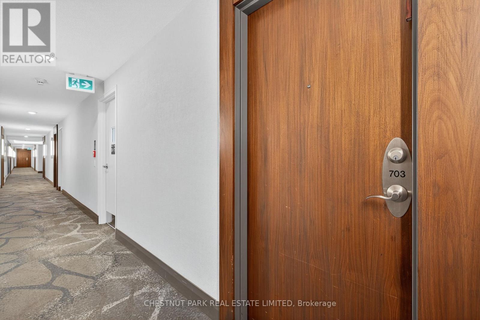 703 - 3840 Bathurst Street, Toronto (Clanton Park), Ontario  M3H 6C6 - Photo 4 - C12475306