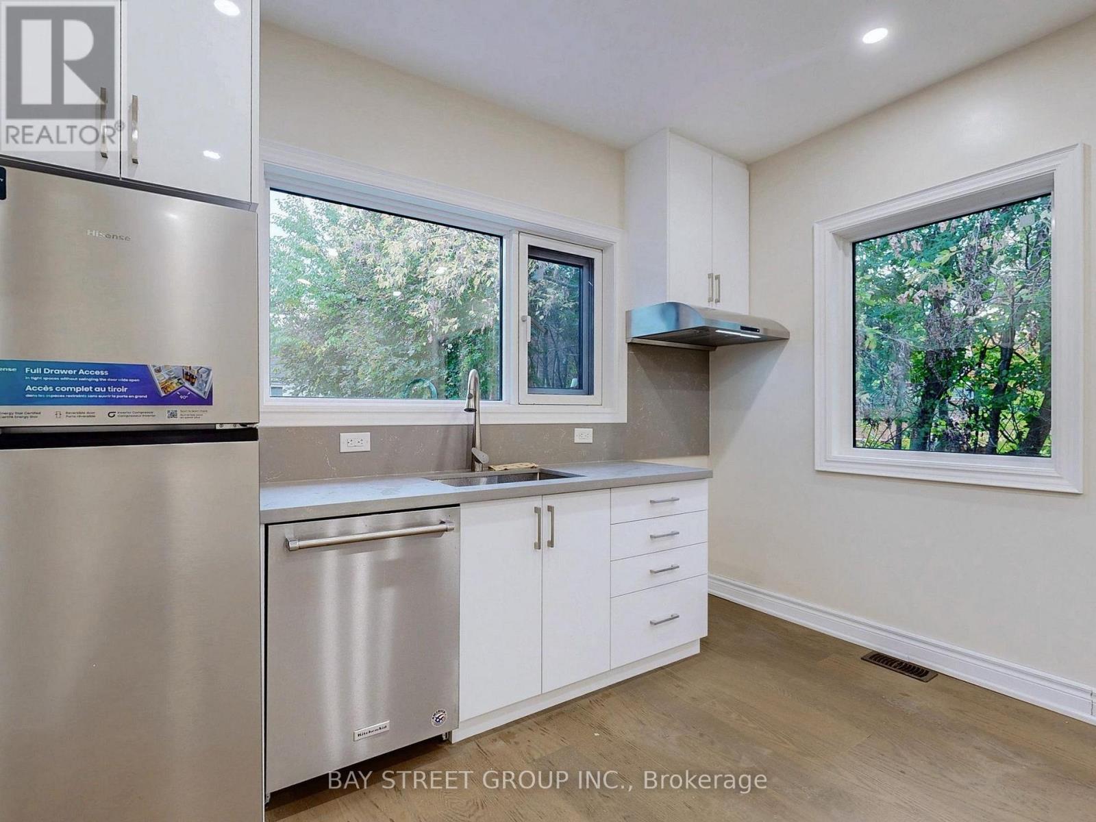 Garden House - 378 Drewry Avenue, Toronto, Ontario  M2R 2K4 - Photo 12 - C12475330