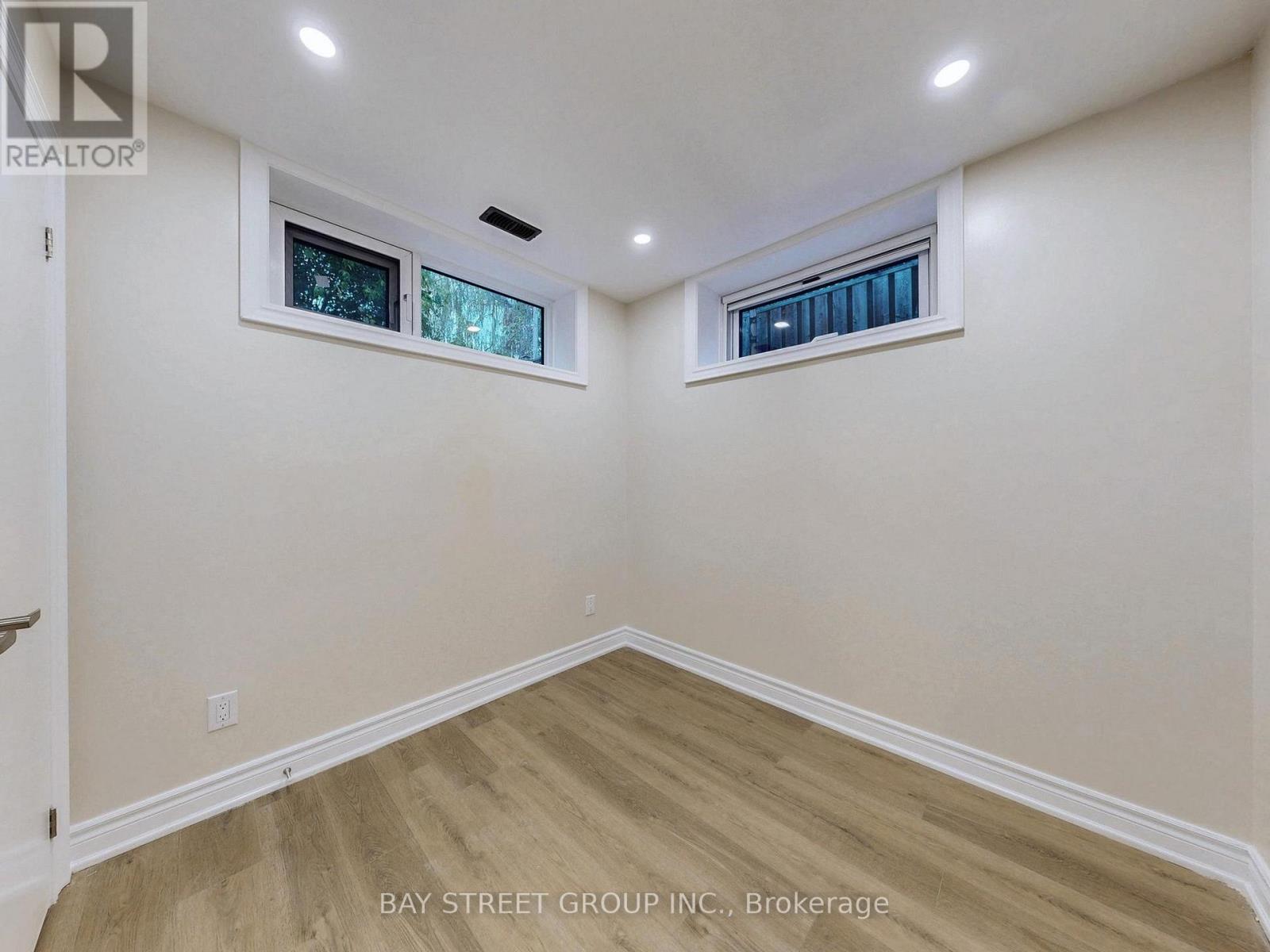 Garden House - 378 Drewry Avenue, Toronto, Ontario  M2R 2K4 - Photo 14 - C12475330