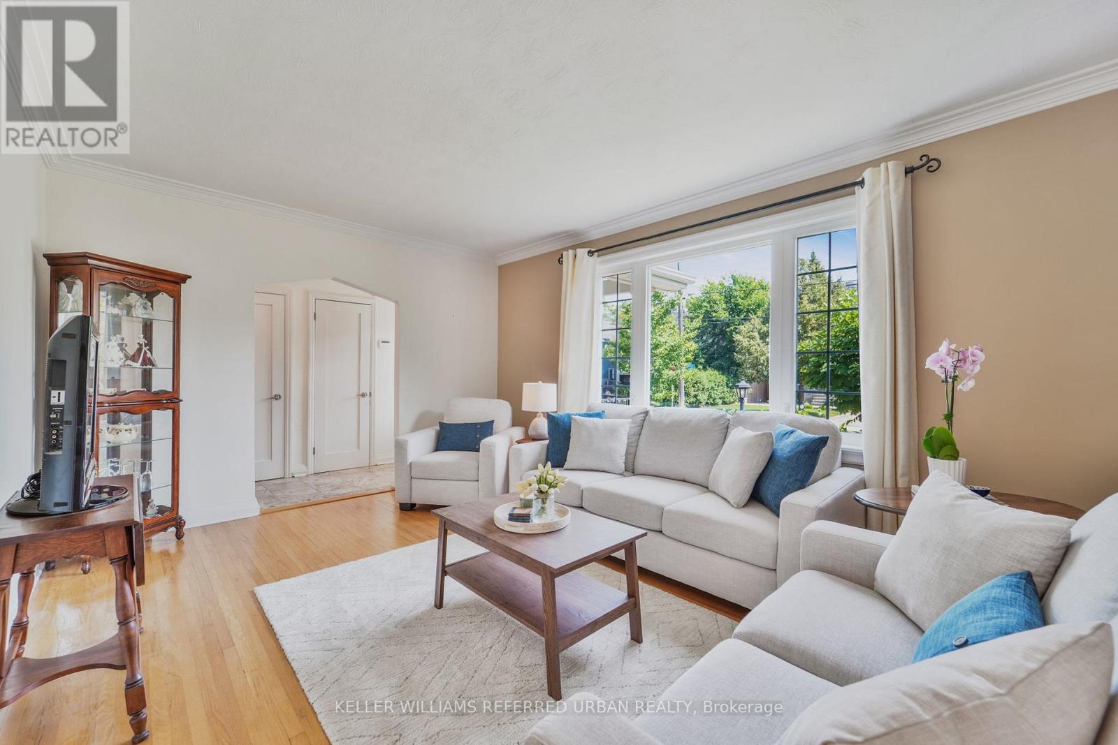274 Poyntz Avenue, Toronto (Lansing-Westgate), Ontario  M2N 1J9 - Photo 4 - C12475337