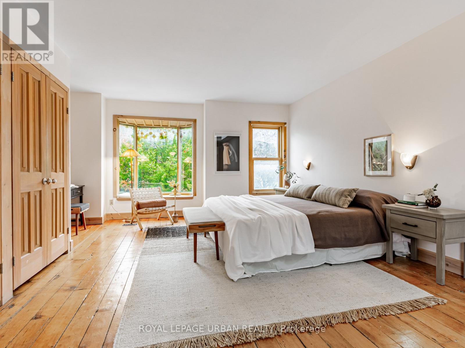 105 Sussex Avenue, Toronto, Ontario  M5S 1K4 - Photo 21 - C12475356
