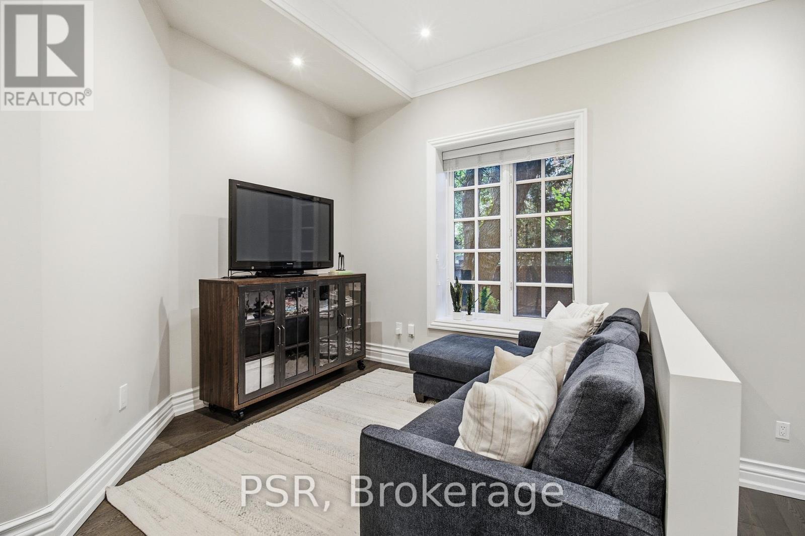 46 Bernard Avenue, Toronto (Annex), Ontario  M5R 1R2 - Photo 16 - C12475364