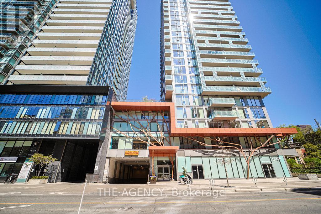 1109 - 50 Wellesley Street E, Toronto, Ontario  M4Y 0C8 - Photo 3 - C12475368