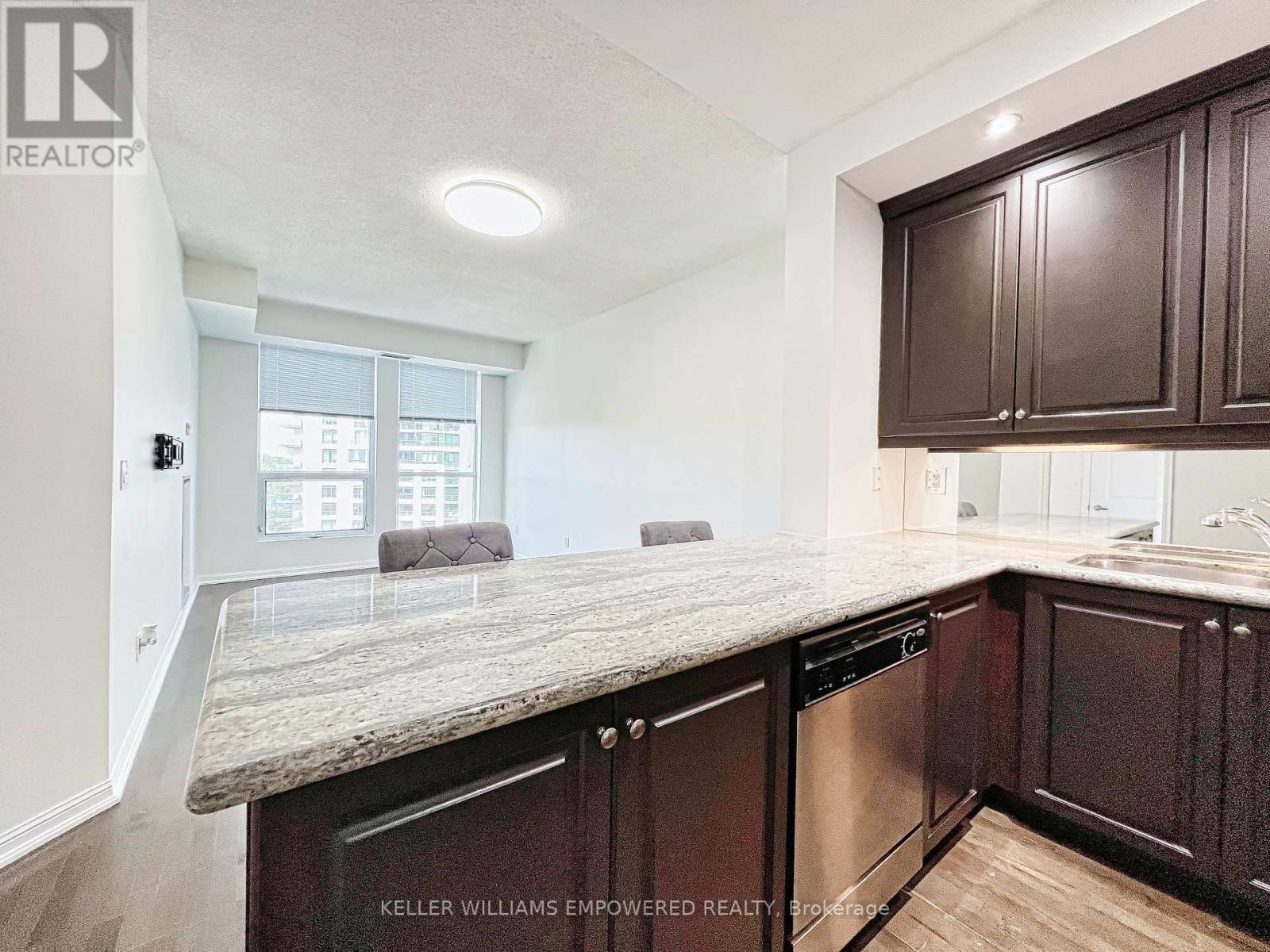 715 - 628 Fleet Street, Toronto, Ontario  M5V 1A8 - Photo 9 - C12475416