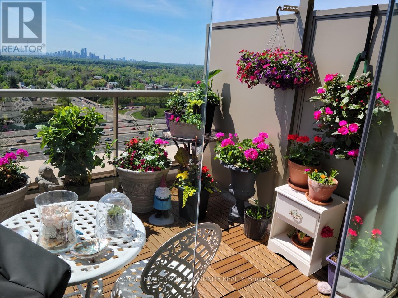 1906 - 18 Kenaston Gardens, Toronto (Bayview Village), Ontario  M2K 3C7 - Photo 10 - C12475457