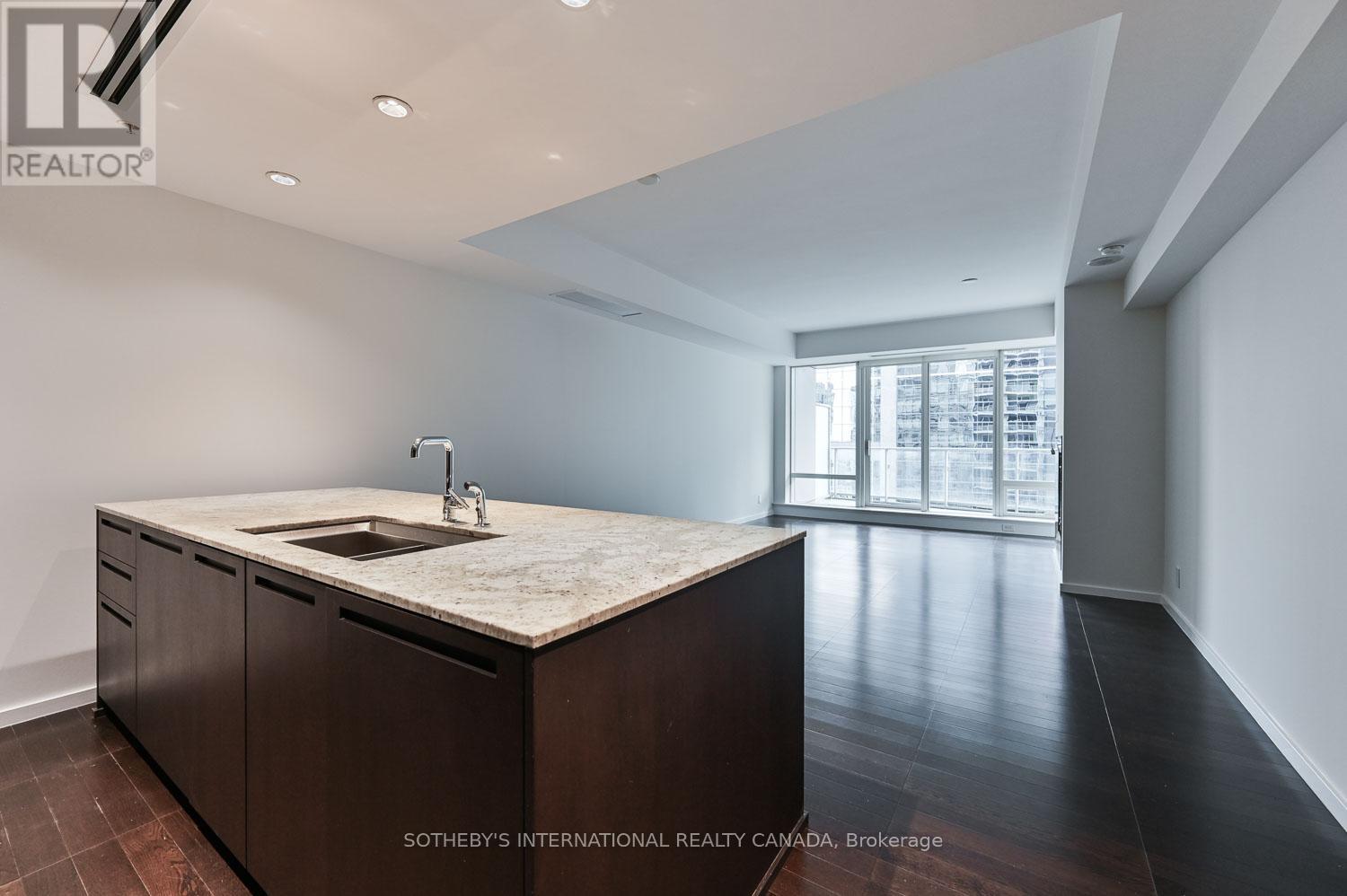 2608 - 180 University Avenue, Toronto, Ontario  M5H 0A2 - Photo 16 - C12475475