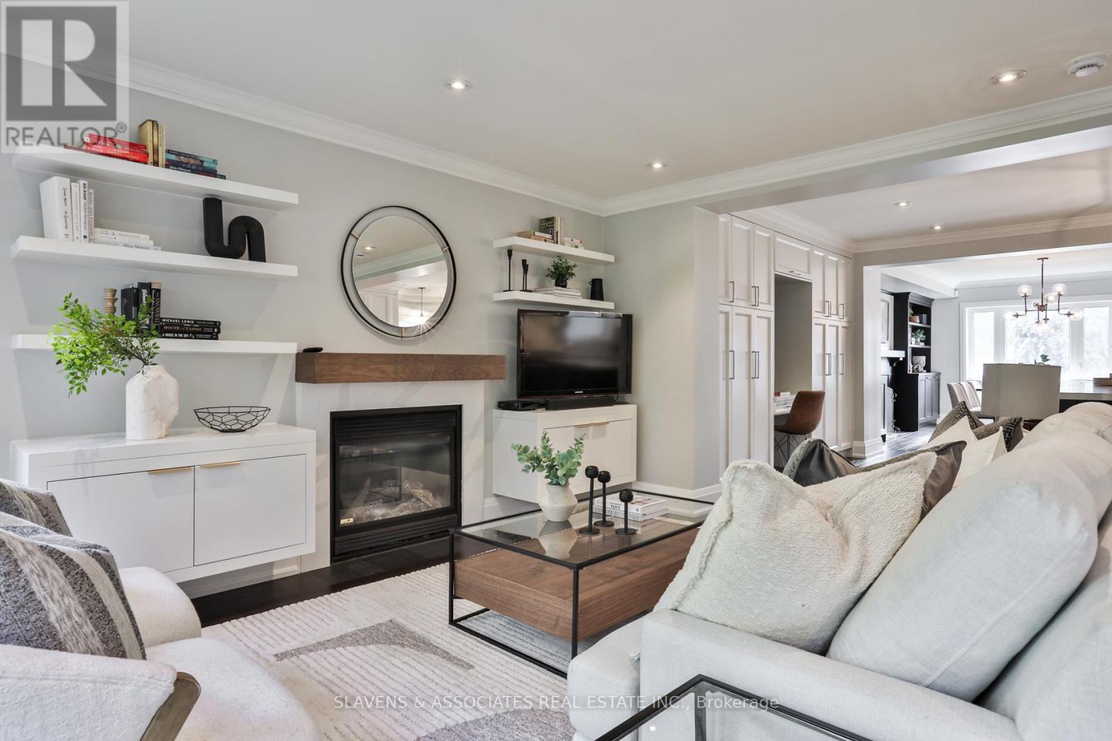 122 Wilson Avenue, Toronto, Ontario  M5M 3A1 - Photo 12 - C12475498