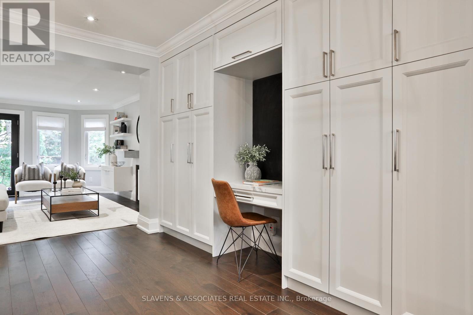 122 Wilson Avenue, Toronto, Ontario  M5M 3A1 - Photo 9 - C12475498