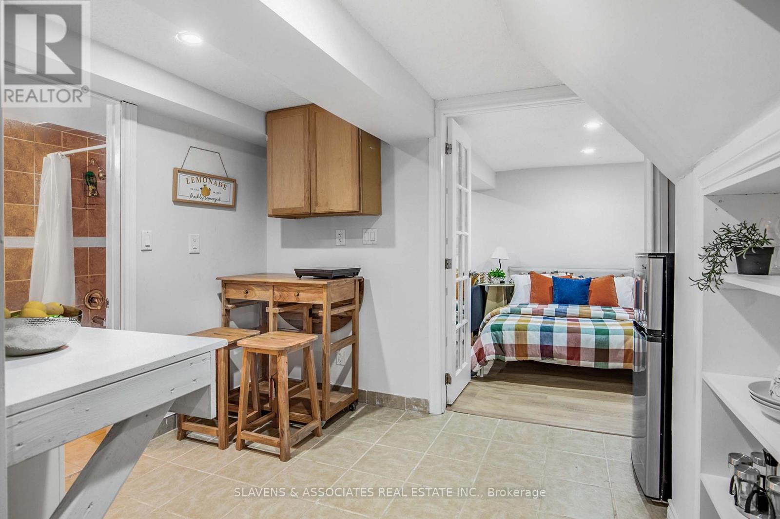 226 Broadway Avenue, Toronto, Ontario  M4P 1V9 - Photo 18 - C12475507