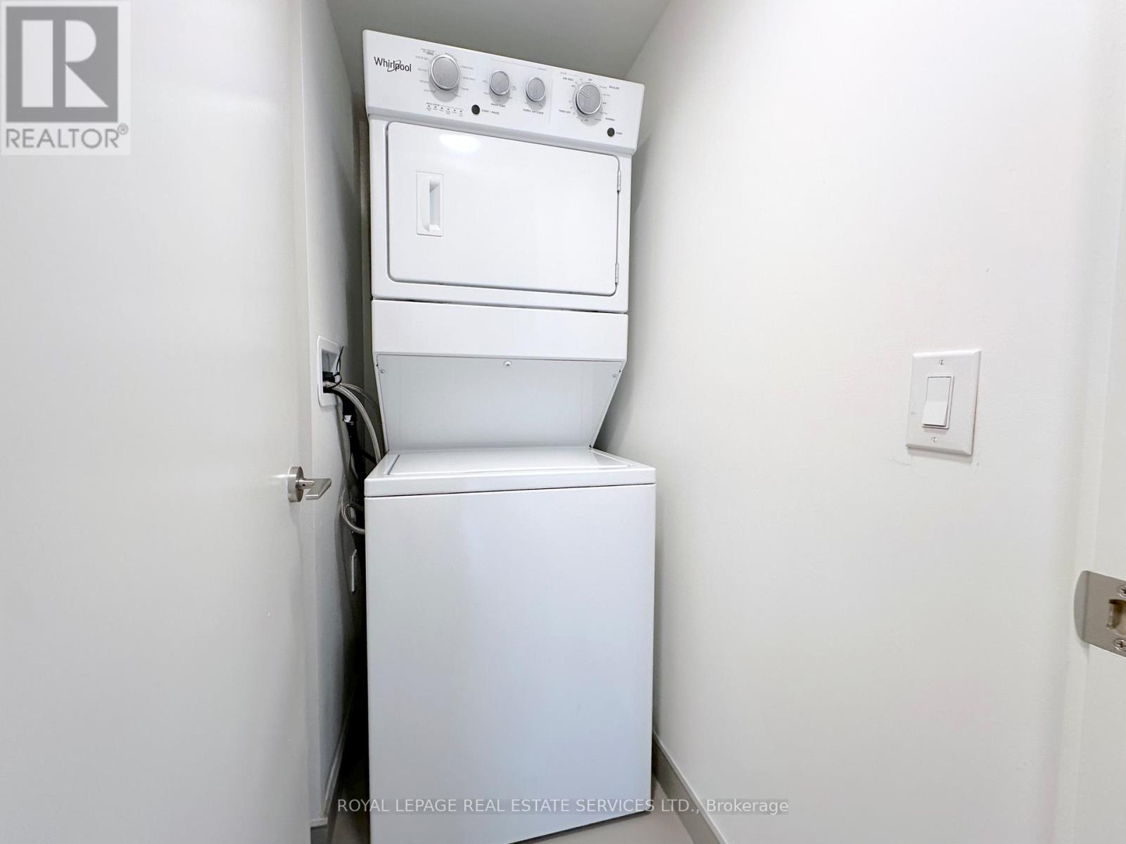 208 - 1225 York Mills Road, Toronto, Ontario  M3A 1Y4 - Photo 15 - C12475519