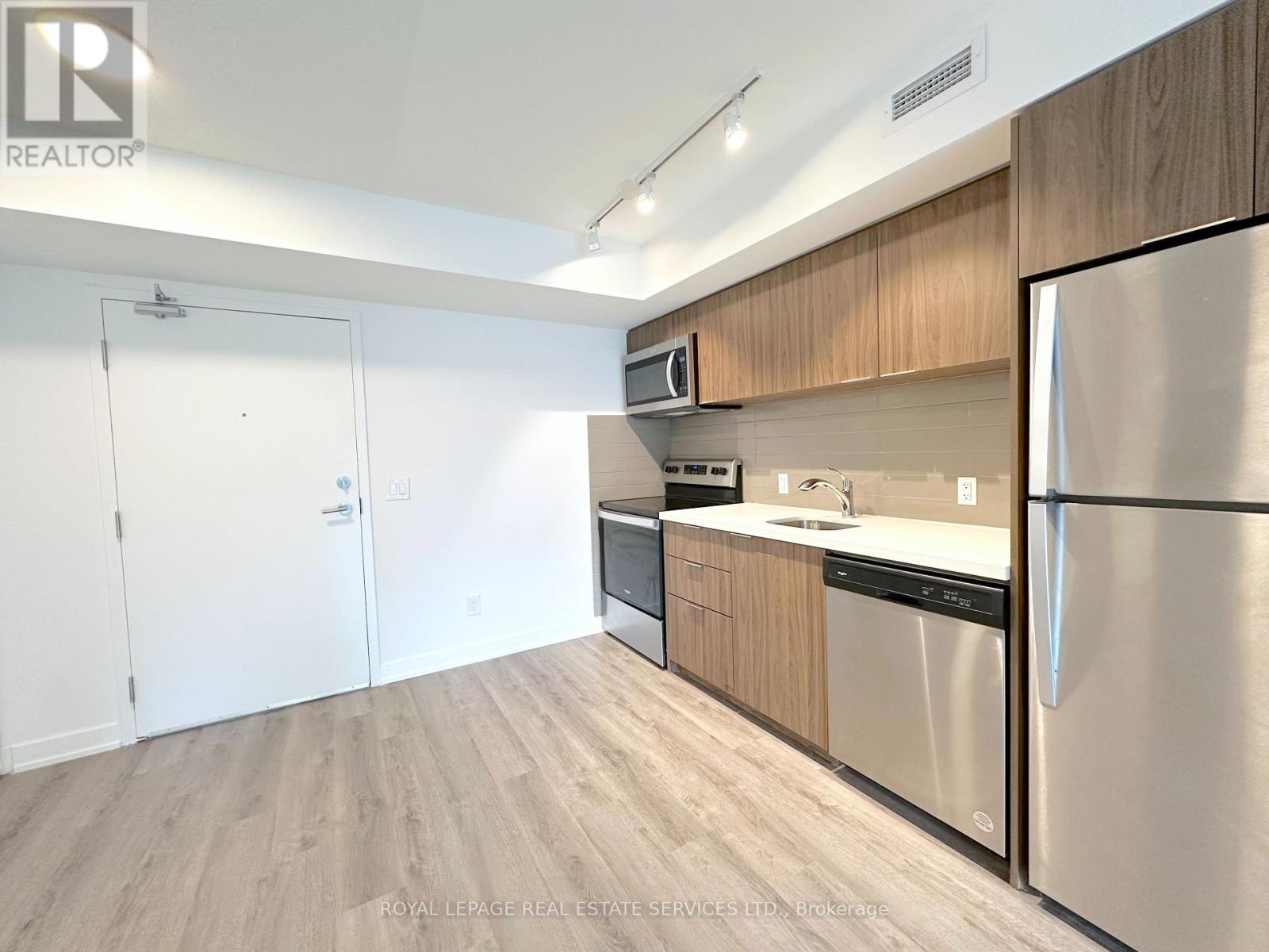 208 - 1225 York Mills Road, Toronto, Ontario  M3A 1Y4 - Photo 3 - C12475519