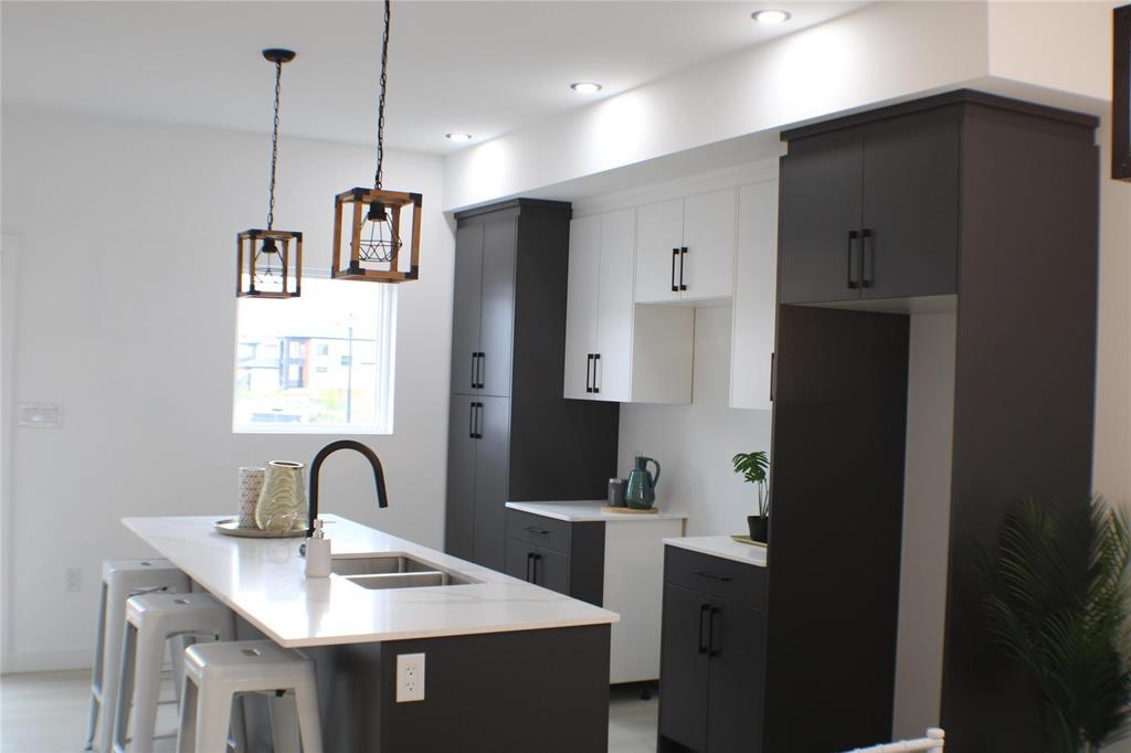 211 Cheema Drive, Winnipeg, Manitoba  R2R 3B2 - Photo 10 - 202526191