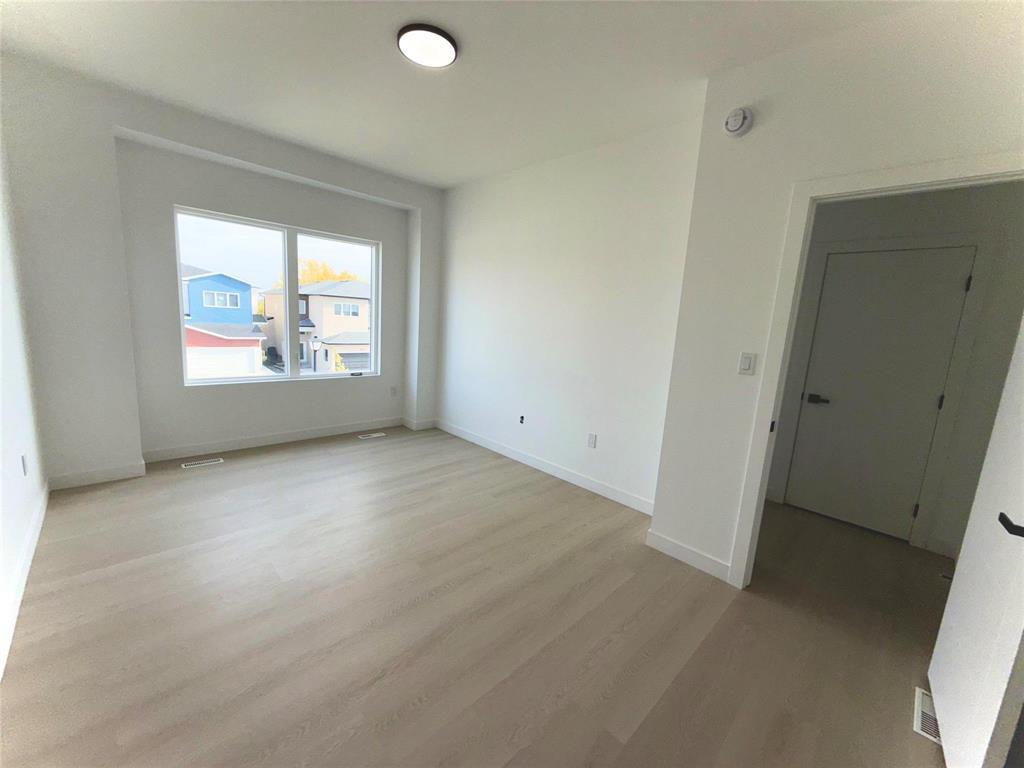 211 Cheema Drive, Winnipeg, Manitoba  R2R 3B2 - Photo 21 - 202526191